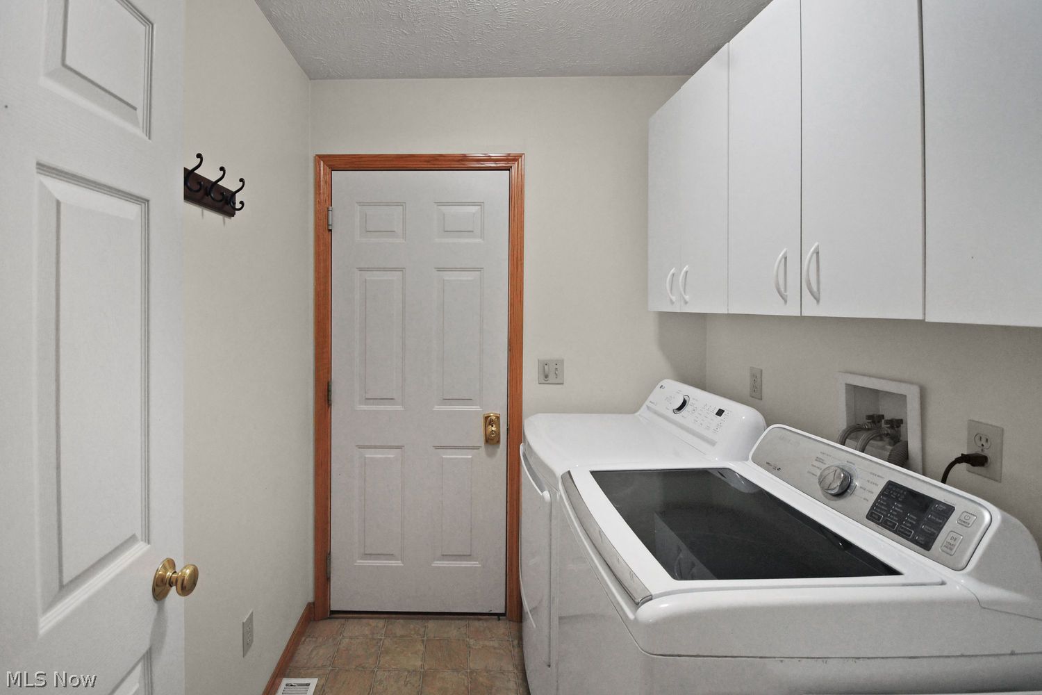 38265 Westminster Lane Willoughby OH 44094