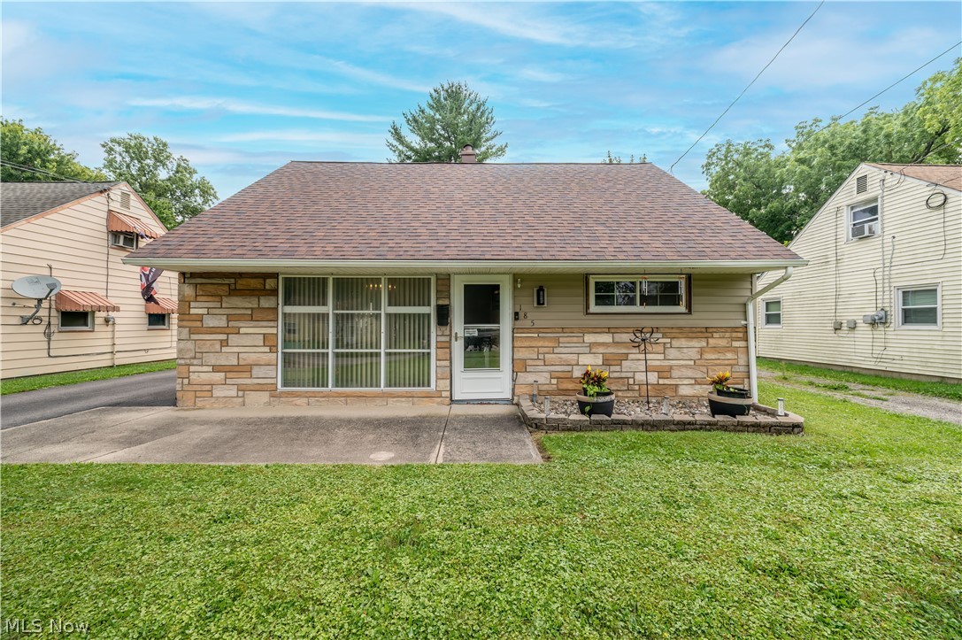 185 N Main Street Austintown OH 44515