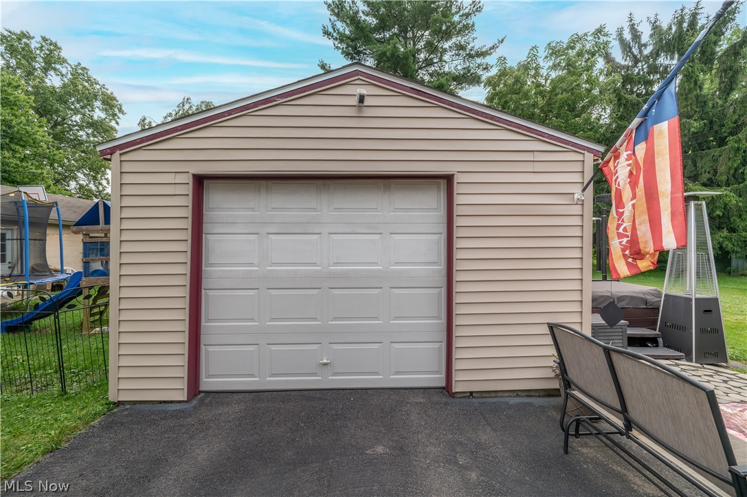 185 N Main Street Austintown OH 44515