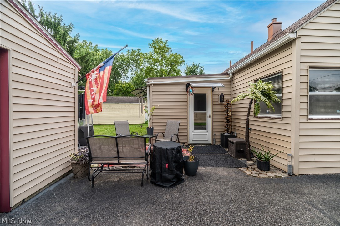 185 N Main Street Austintown OH 44515