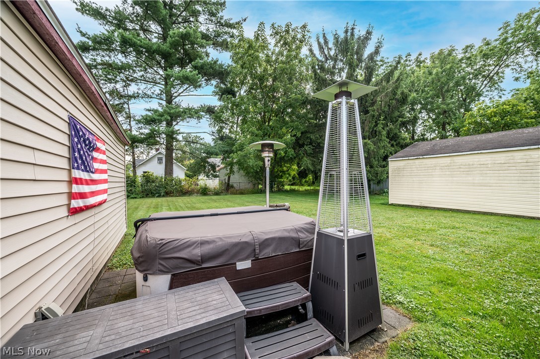 185 N Main Street Austintown OH 44515
