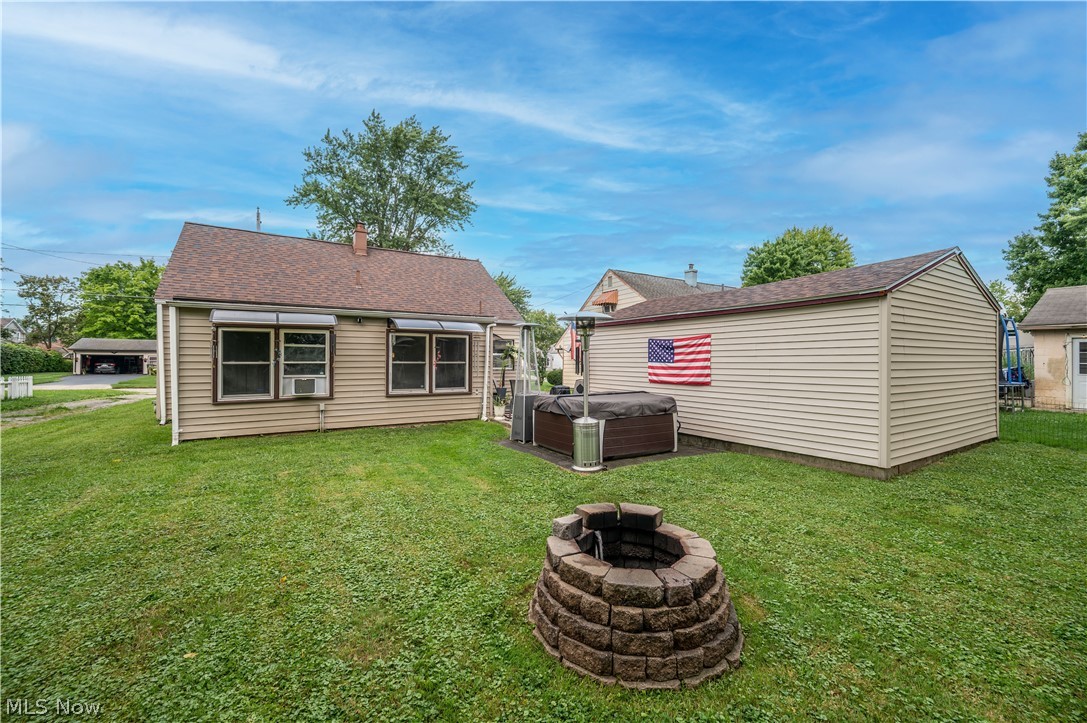 185 N Main Street Austintown OH 44515