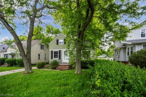 3516 Park Drive Parma OH 44134