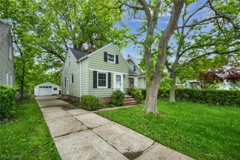 3516 Park Drive Parma OH 44134