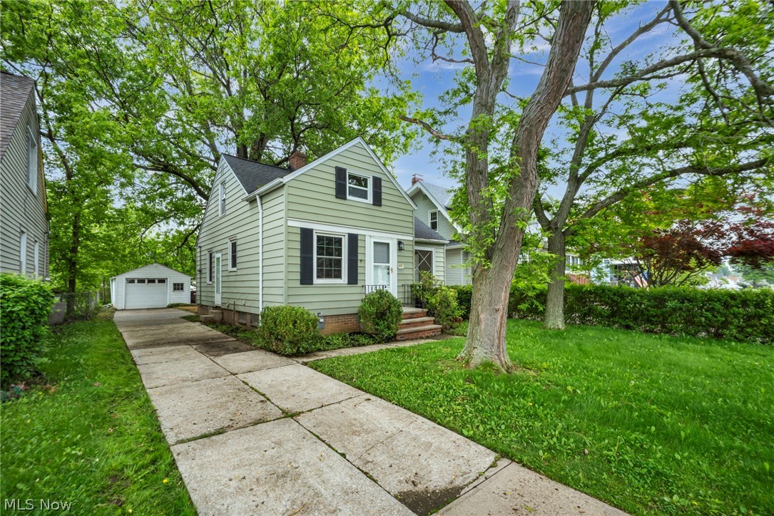 3516 Park Drive Parma OH 44134