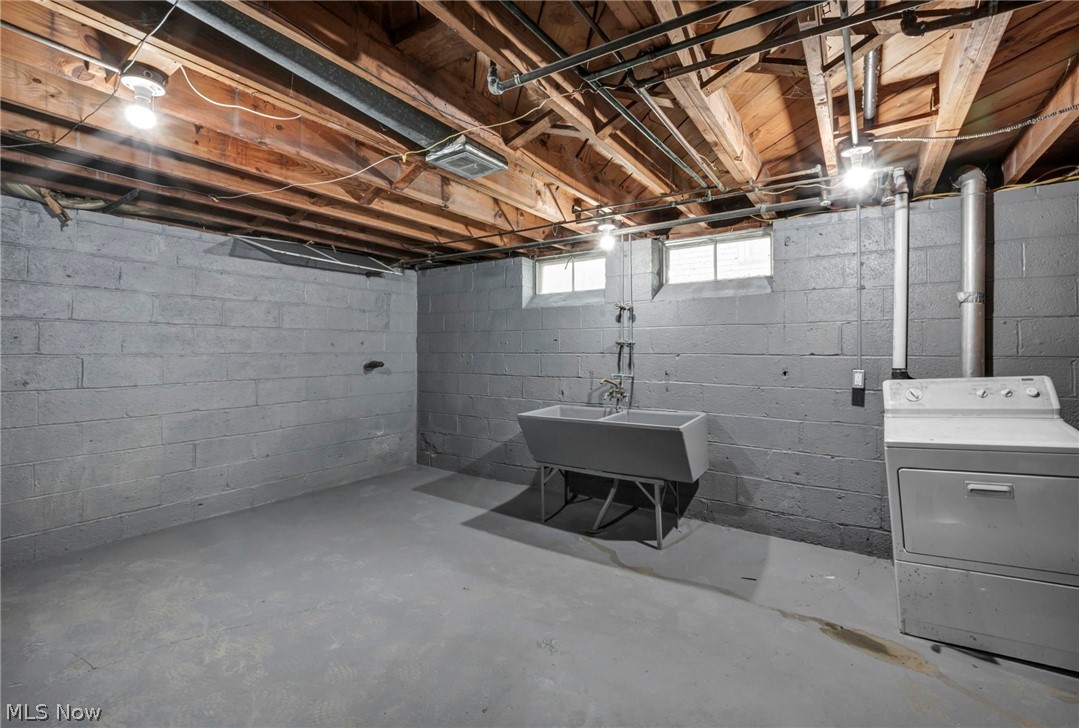 3516 Park Drive Parma OH 44134
