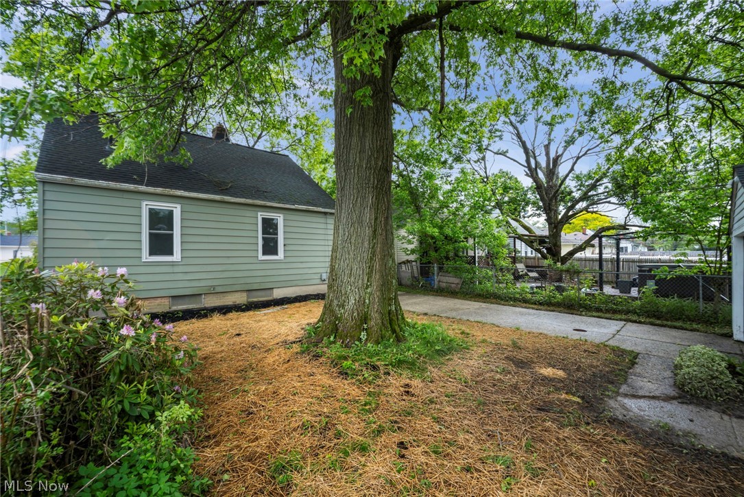 3516 Park Drive Parma OH 44134