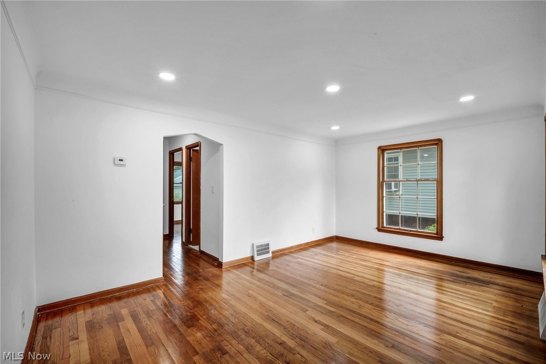 3516 Park Drive Parma OH 44134