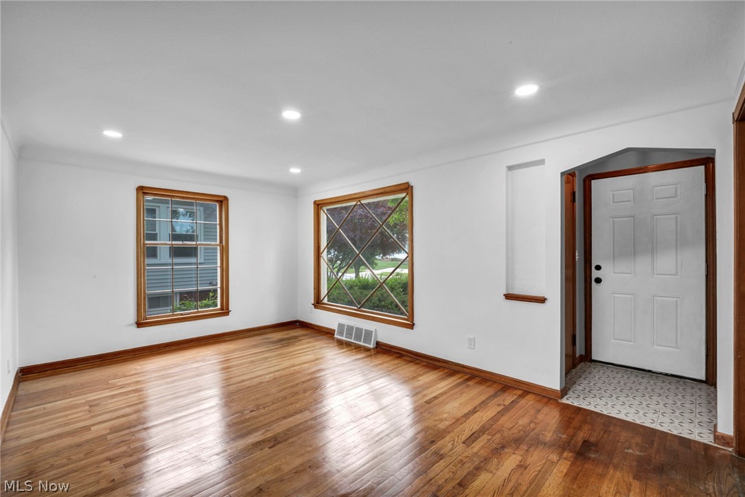 3516 Park Drive Parma OH 44134