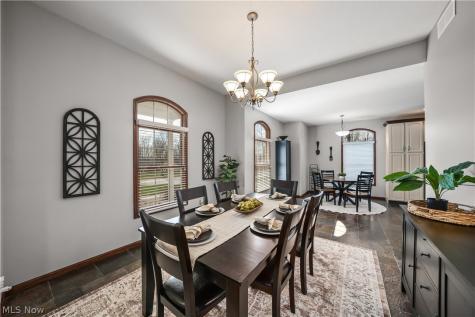 440 Kimberly Drive Aurora OH 44202