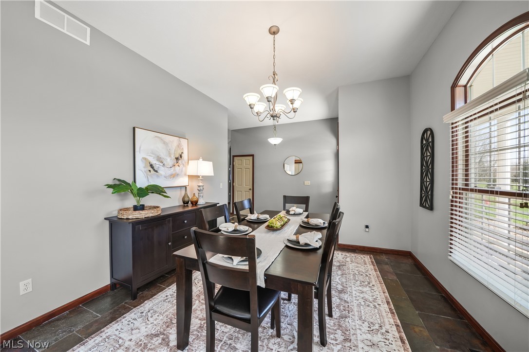 440 Kimberly Drive Aurora OH 44202