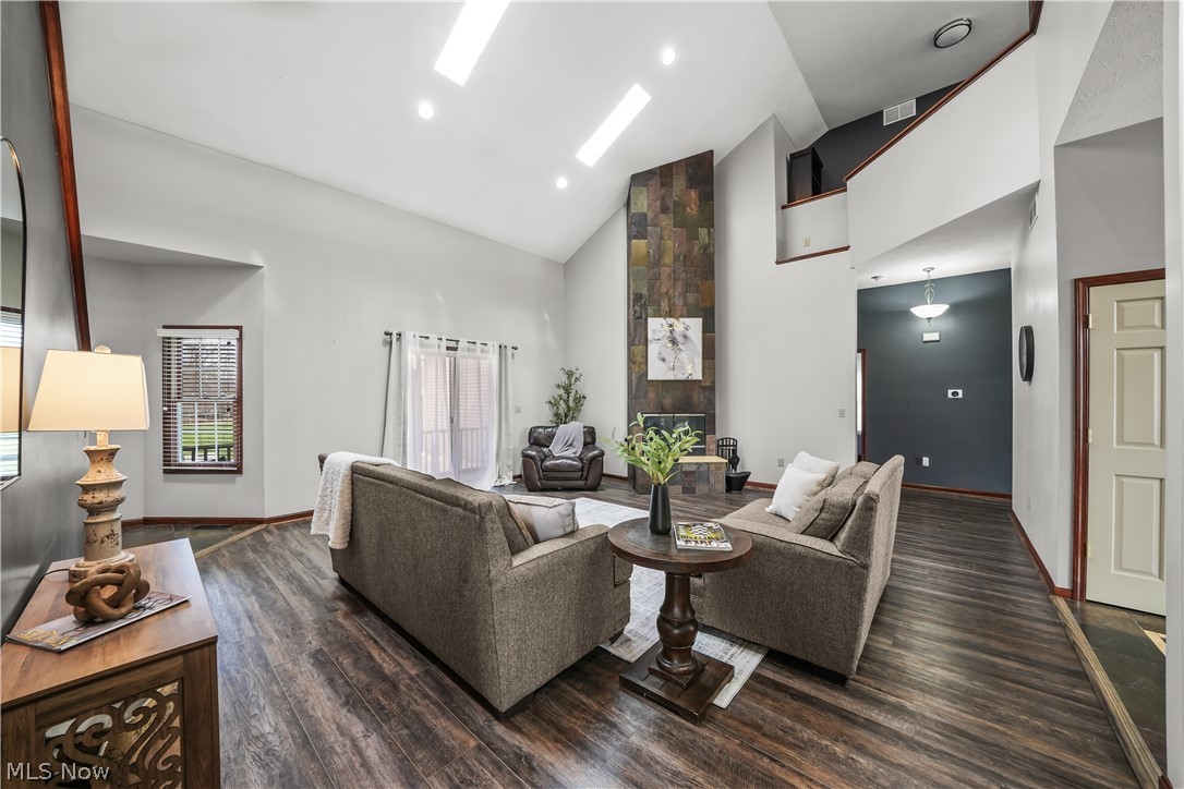 440 Kimberly Drive Aurora OH 44202