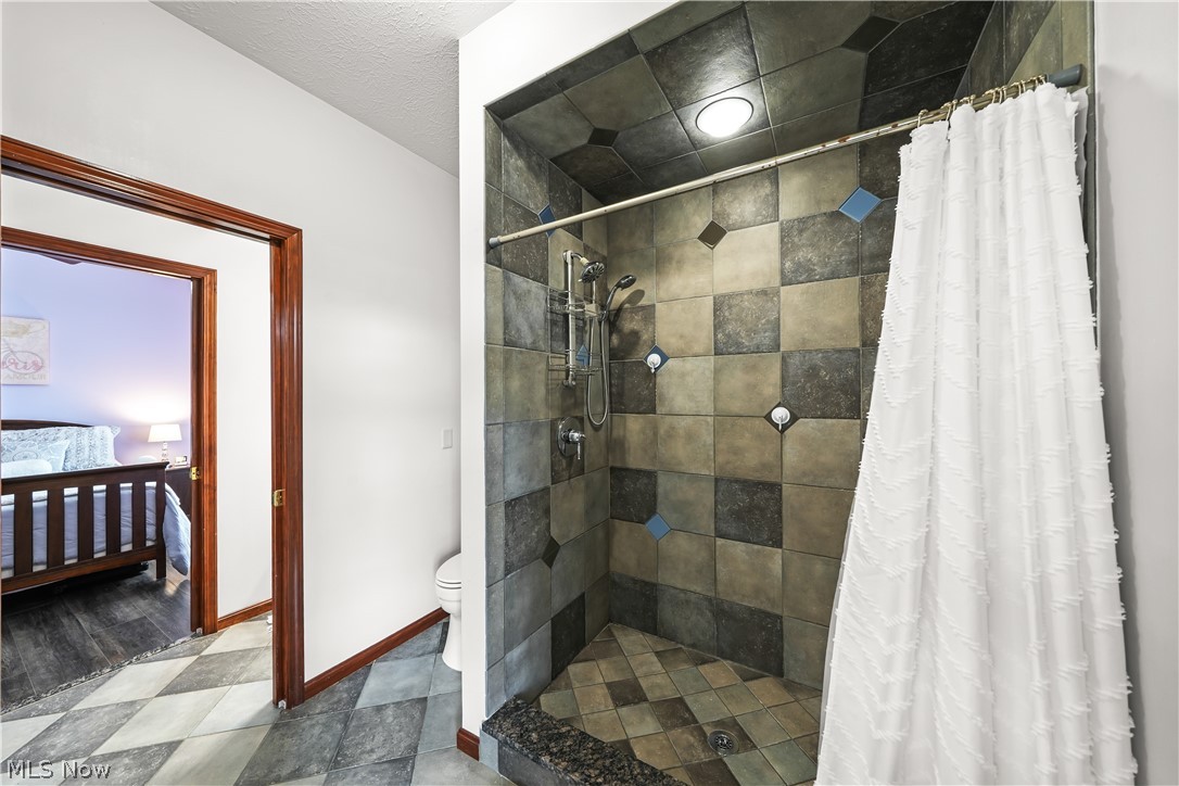 440 Kimberly Drive Aurora OH 44202