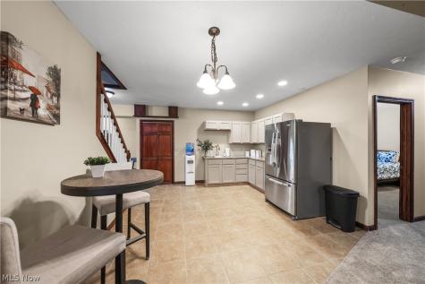 440 Kimberly Drive Aurora OH 44202