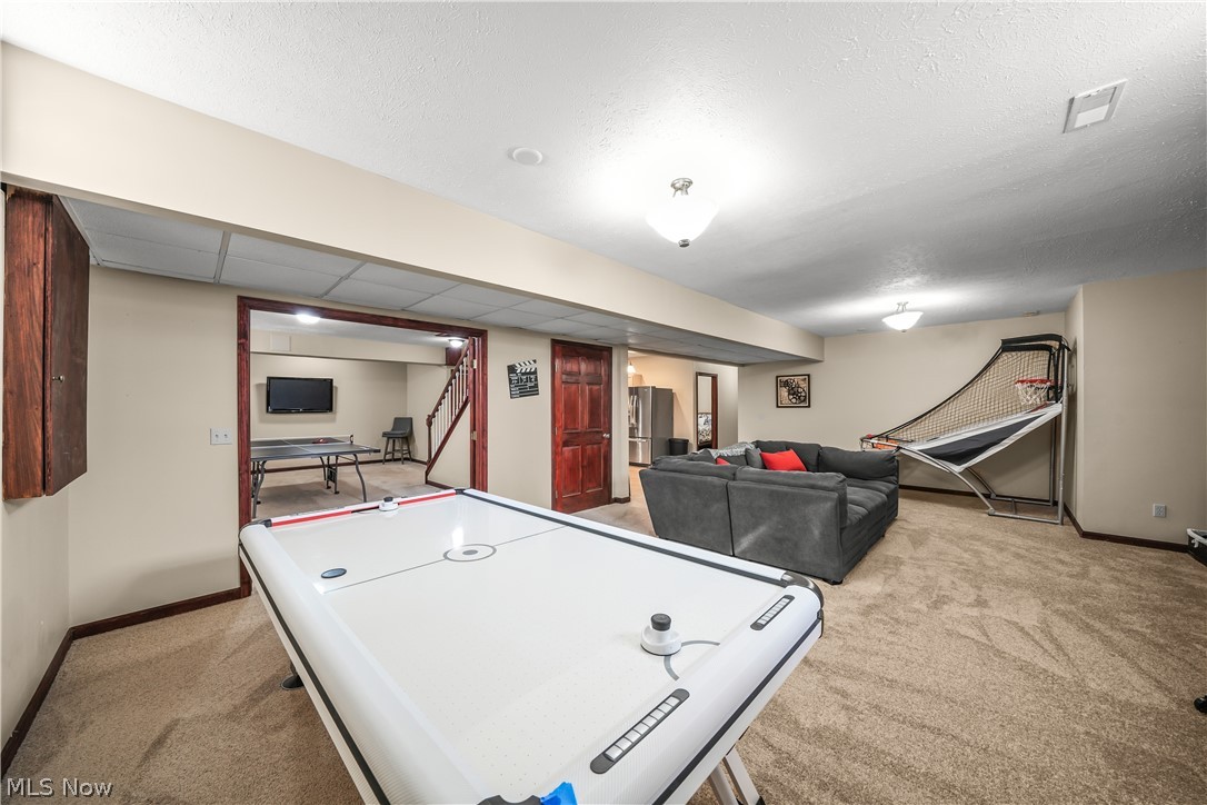 440 Kimberly Drive Aurora OH 44202