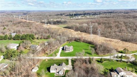 440 Kimberly Drive Aurora OH 44202
