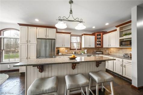 440 Kimberly Drive Aurora OH 44202