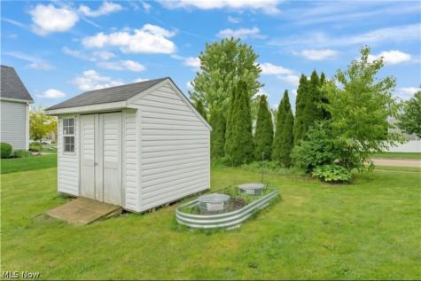 198 Gatwick Grove Circle Wadsworth OH 44281