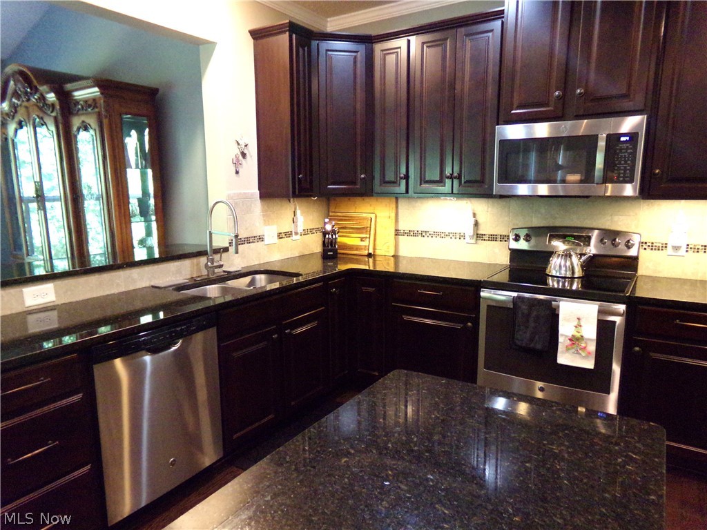 7325 Galena Avenue NW Canal Fulton OH 44614