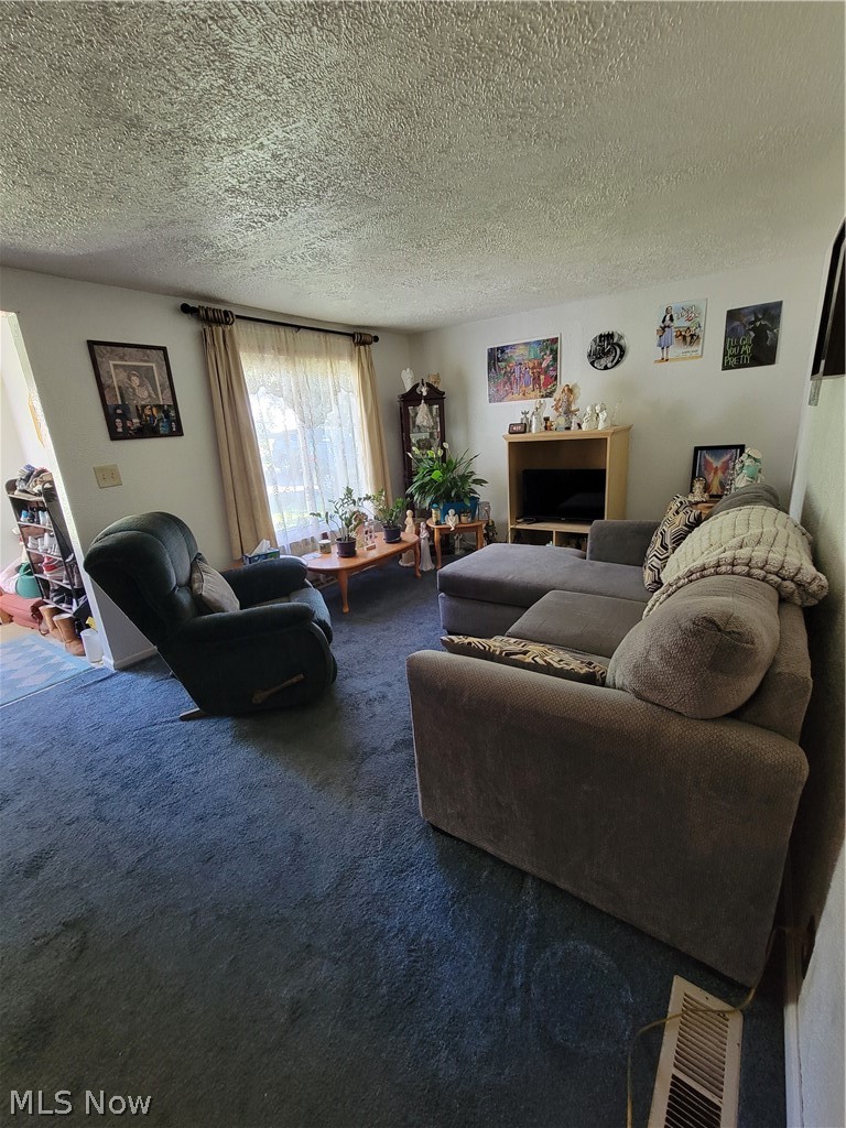 498 Walnut Street Conneaut OH 44030