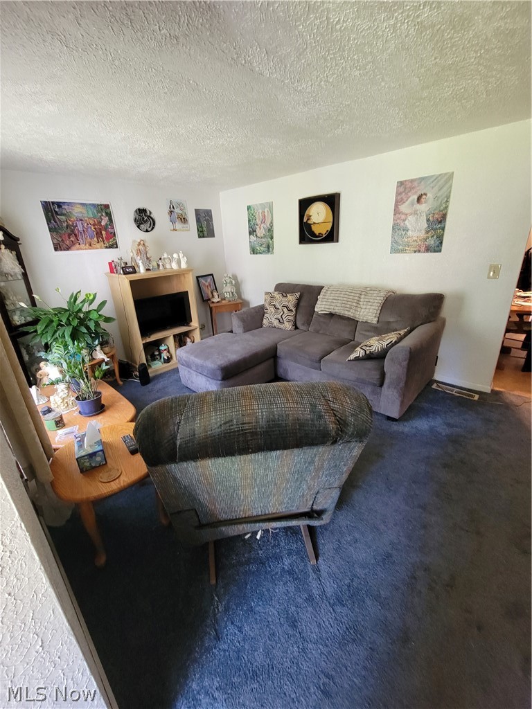 498 Walnut Street Conneaut OH 44030