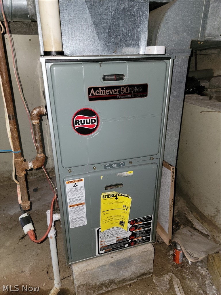 498 Walnut Street Conneaut OH 44030