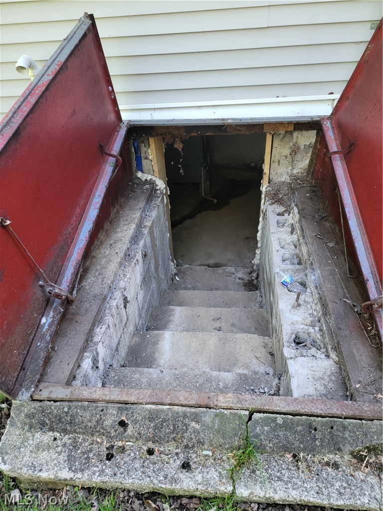 498 Walnut Street Conneaut OH 44030