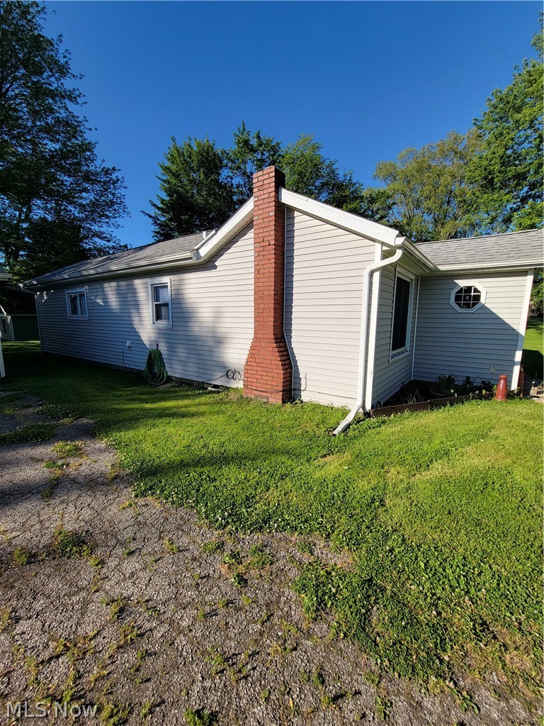 498 Walnut Street Conneaut OH 44030