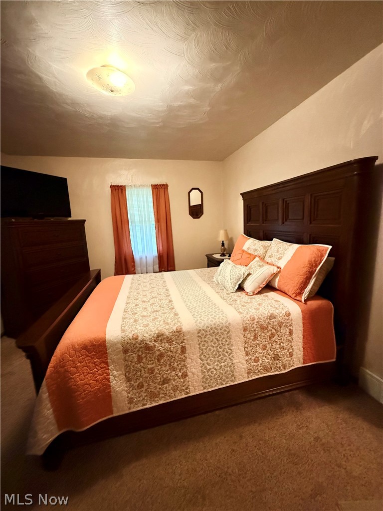 582 Pond East Liverpool OH 43920
