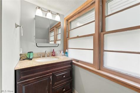 191 Woodhill Drive Amherst OH 44001