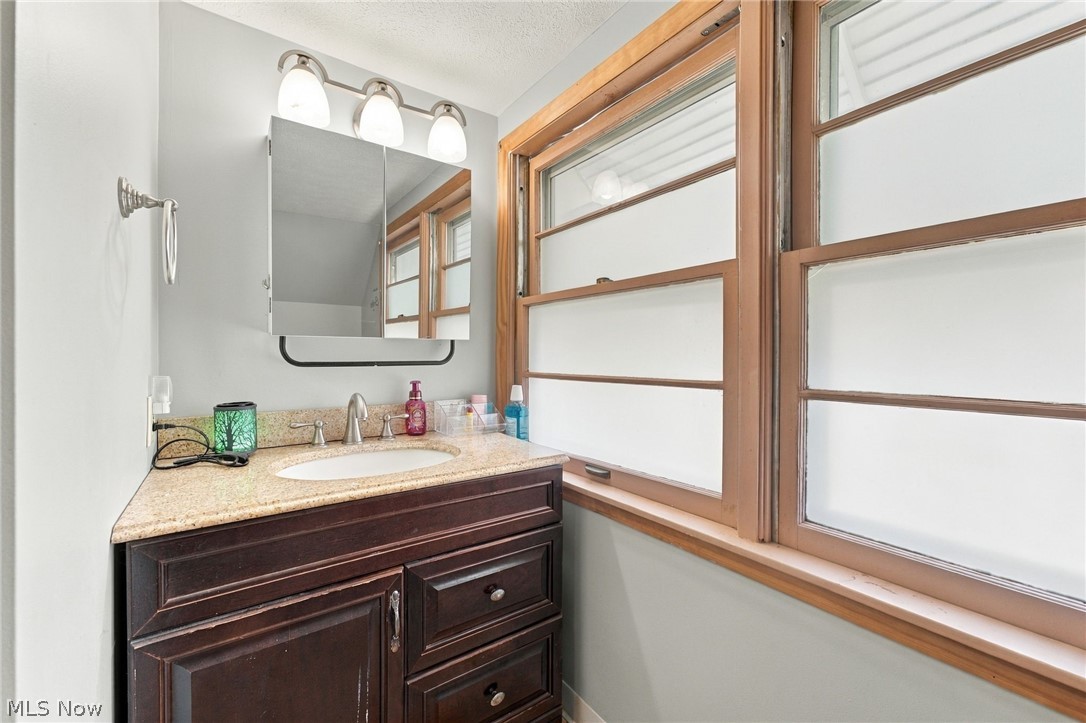 191 Woodhill Drive Amherst OH 44001