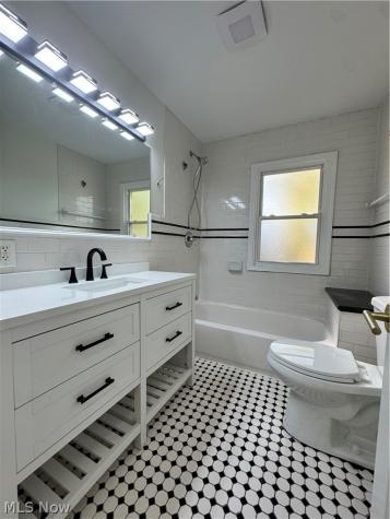 13113 Cranwood Park Boulevard Garfield Heights OH 44125