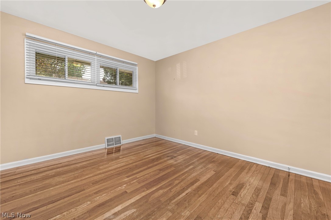 85 E 205th Street Euclid OH 44123