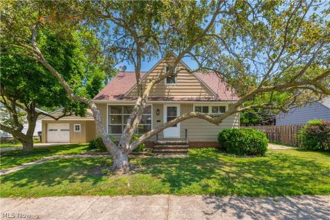 85 E 205th Street Euclid OH 44123