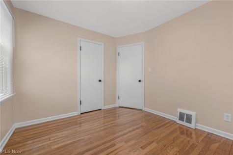 85 E 205th Street Euclid OH 44123