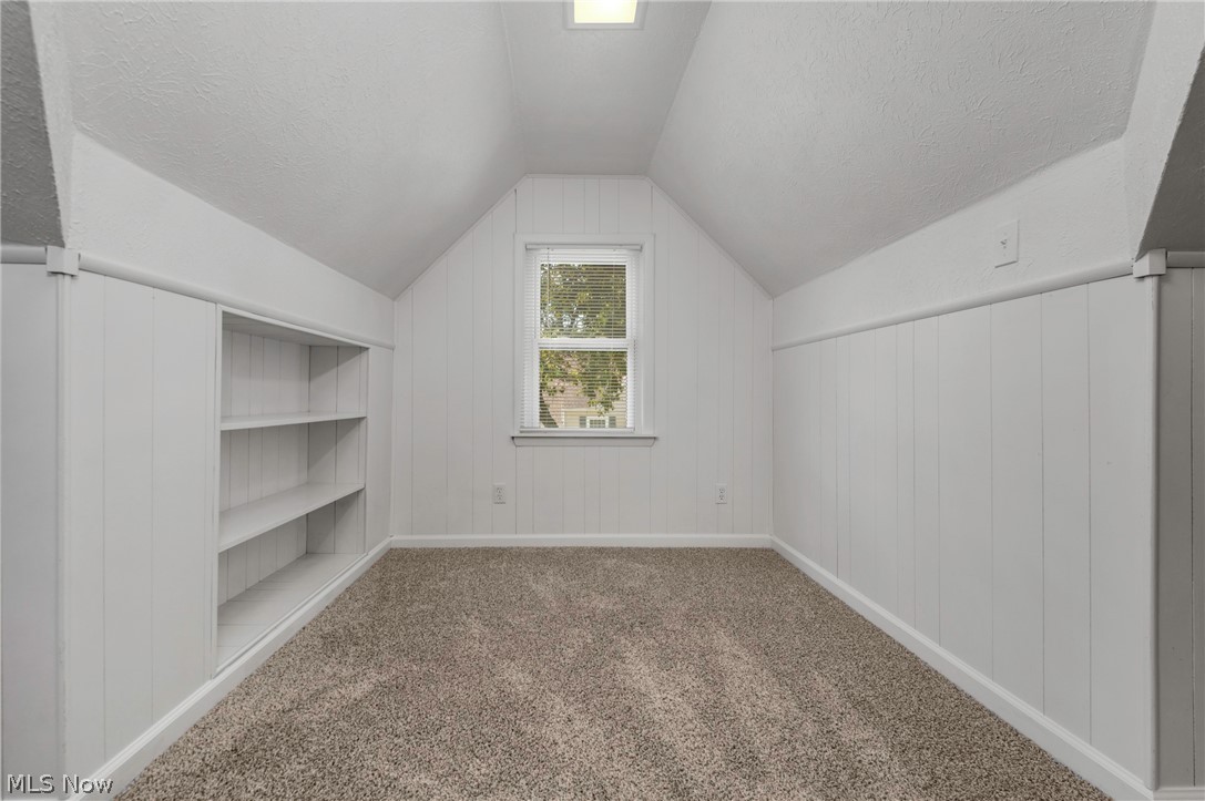 85 E 205th Street Euclid OH 44123