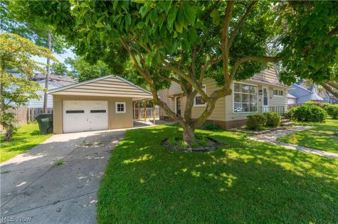 85 E 205th Street Euclid OH 44123