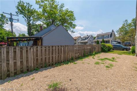 85 E 205th Street Euclid OH 44123