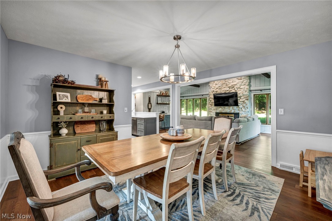 6827 Cranbrook Drive Brecksville OH 44141