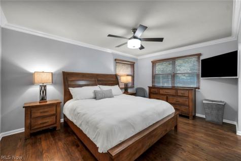 6827 Cranbrook Drive Brecksville OH 44141