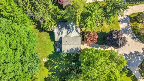 6827 Cranbrook Drive Brecksville OH 44141