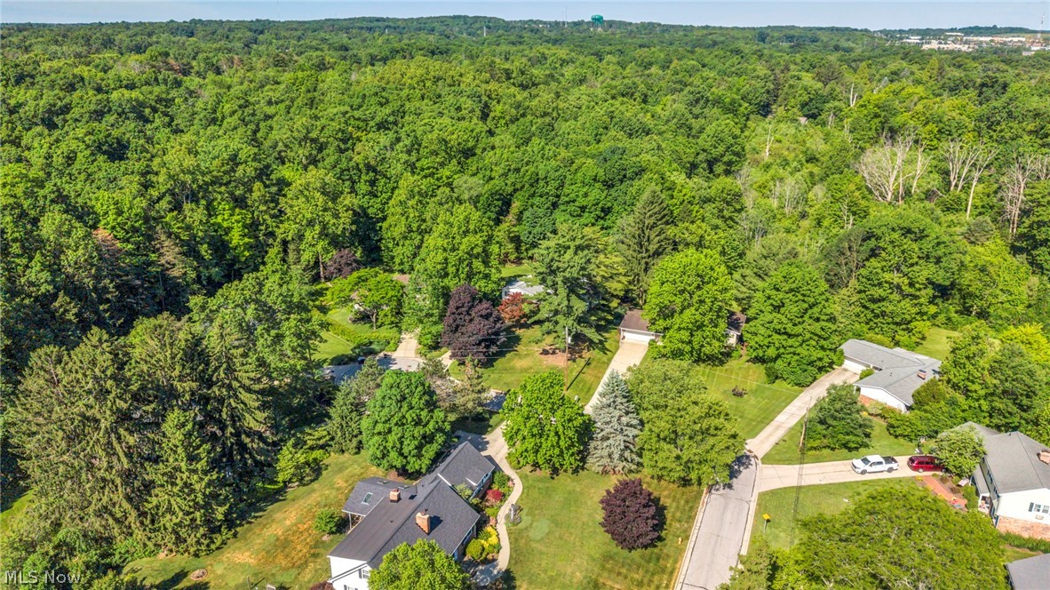 6827 Cranbrook Drive Brecksville OH 44141