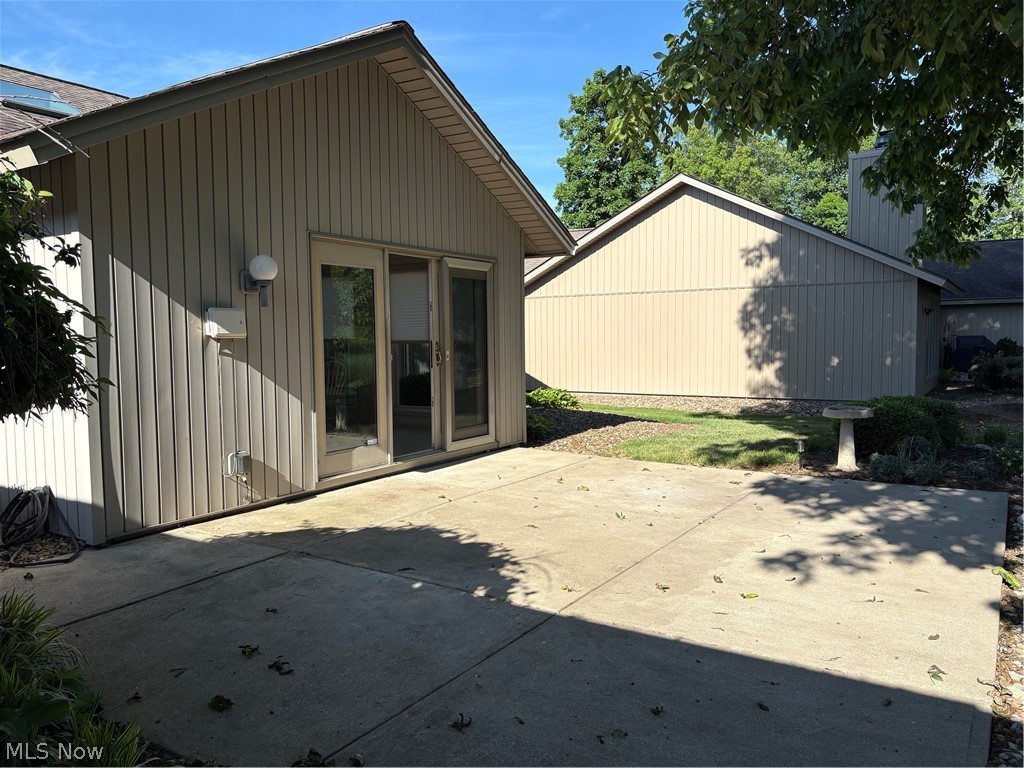 33073 Hidden Hollow Court North Ridgeville OH 44039