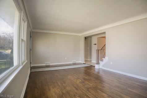 5404 Beacon Road Lyndhurst OH 44124