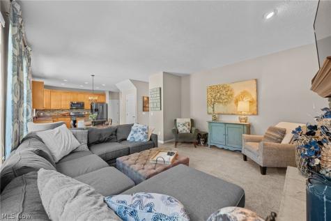 38706 Waverly Drive Avon OH 44011