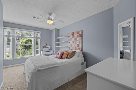 38706 Waverly Drive Avon OH 44011
