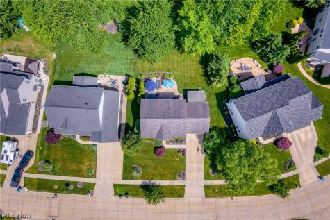 38706 Waverly Drive Avon OH 44011