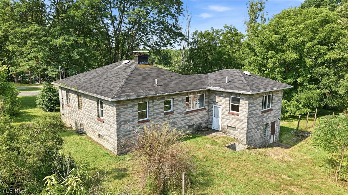 6585 Chestnut Ridge Road Hubbard OH 44425