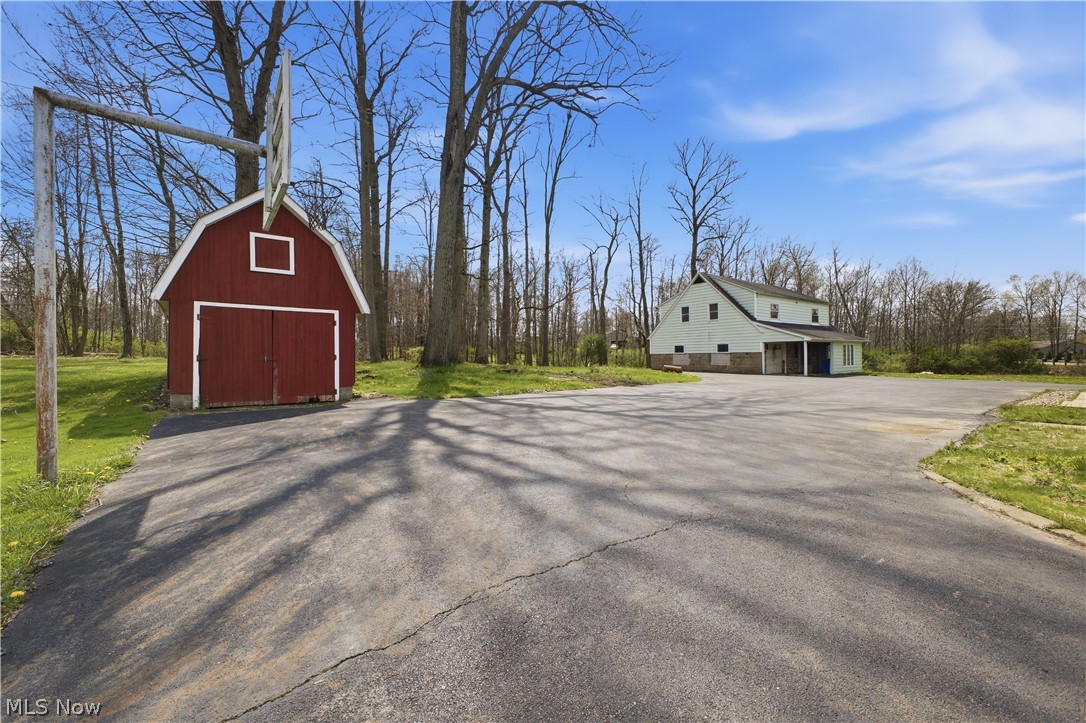 10121 Springfield Road Poland OH 44514