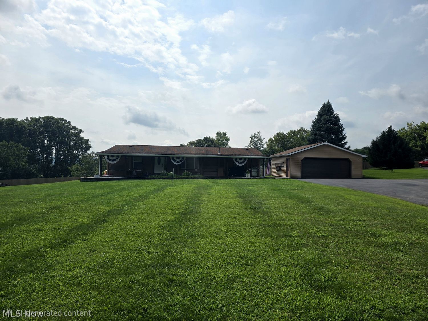 6845 State Route 7 New Waterford OH 44445